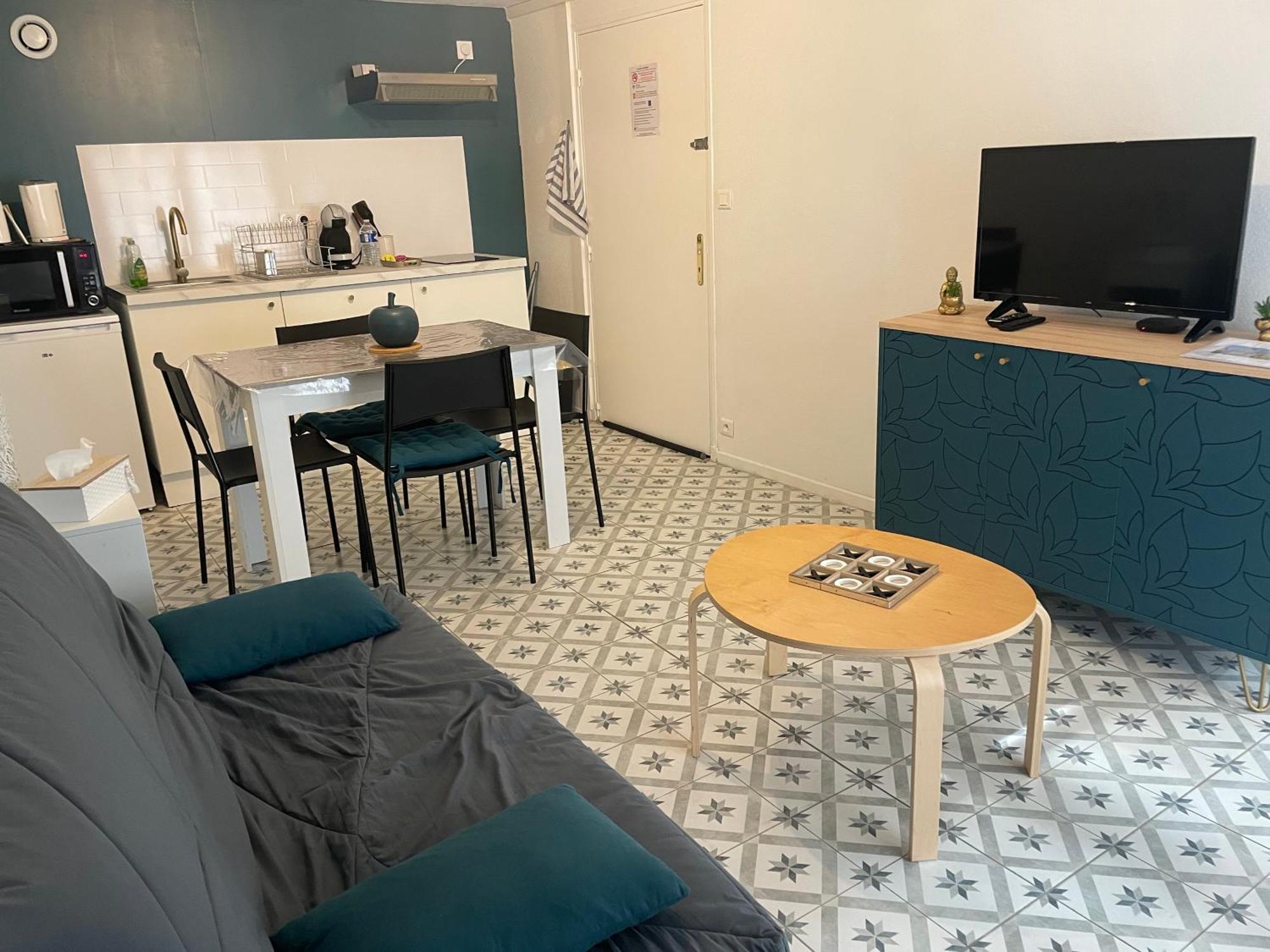 Au Coeur De La Cite Medievale Montluçon Εξωτερικό φωτογραφία